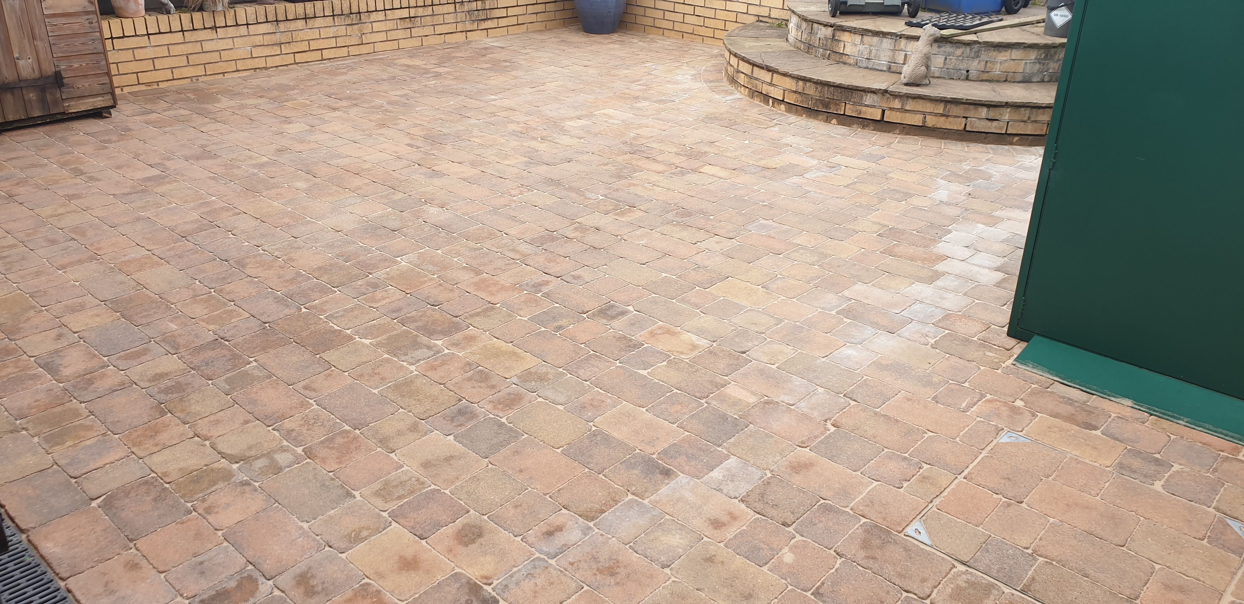 Patio cleaning service