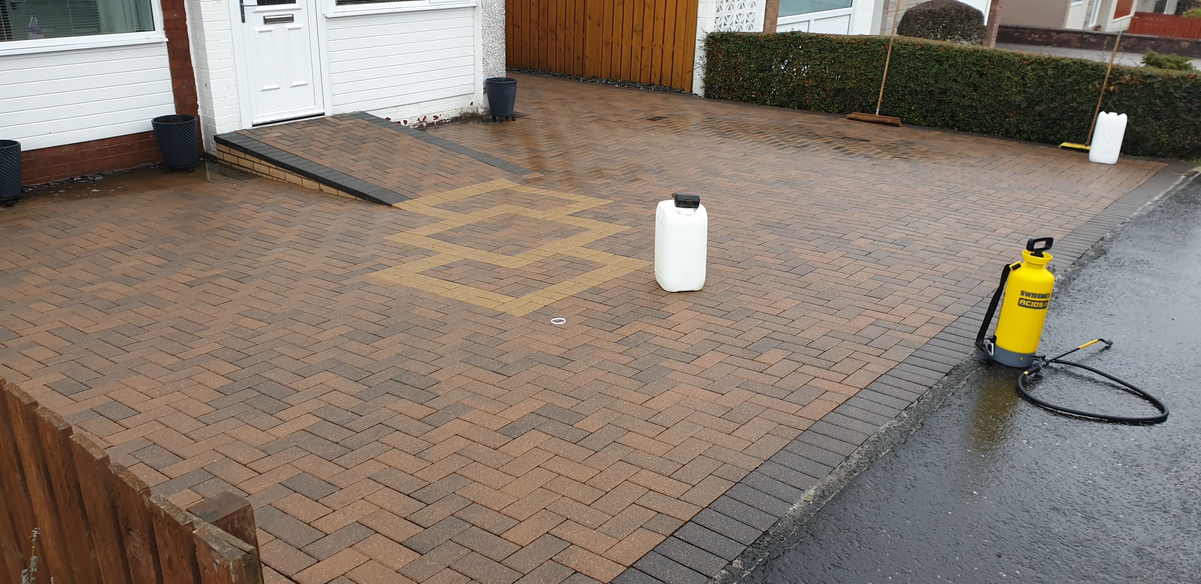 Driveway before professional cleaning service
